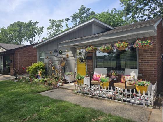 25086 Annapolis Street, Dearborn Heights, MI 48125 photo 2