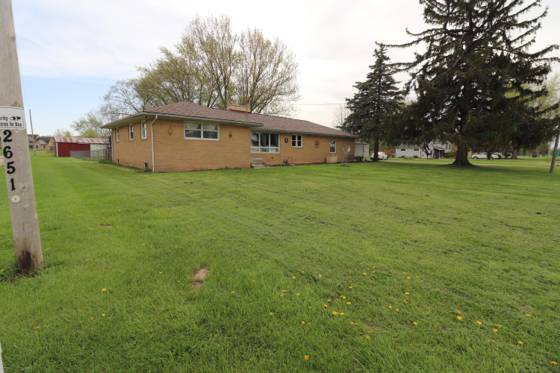 2595 Yargerville Road, La Salle, MI 48145 photo 2