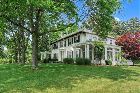 3215 W Dobson Place, Ann Arbor, MI 48105 photo 4