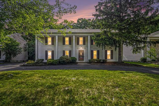 5535 S Piccadilly Circle, West Bloomfield, MI