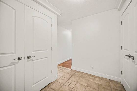 1050 Wall Street #3B, Ann Arbor, MI 48105 photo 2