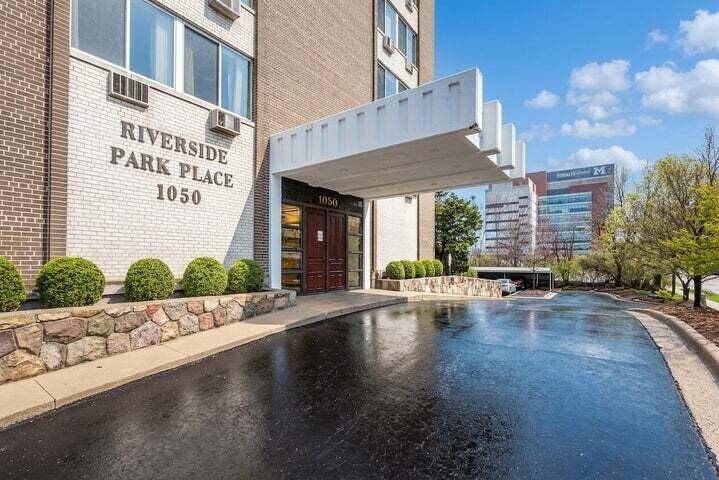 1050 Wall Street #3B, Ann Arbor, MI 48105