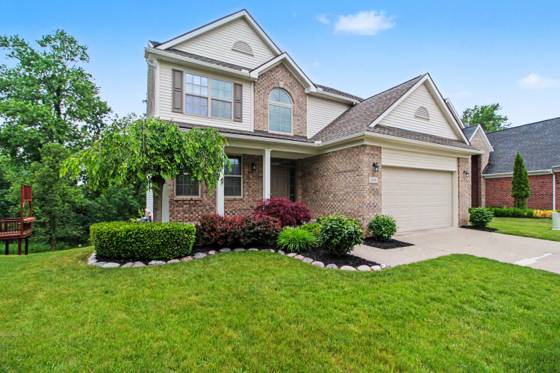 419 Amelia Circle, South Lyon, MI 48178 photo 2