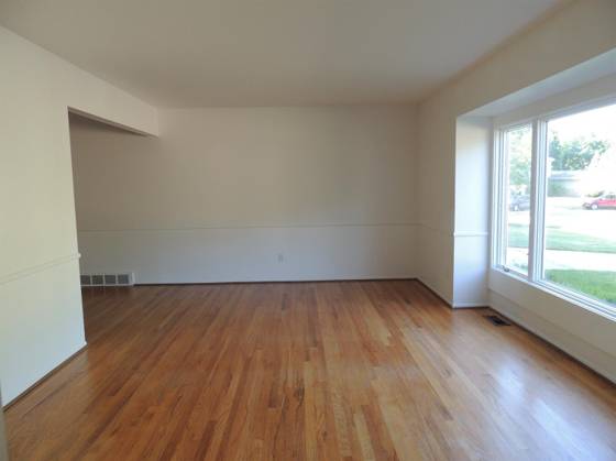 2098 Yorktown Drive, Ann Arbor, MI 48105 photo 3