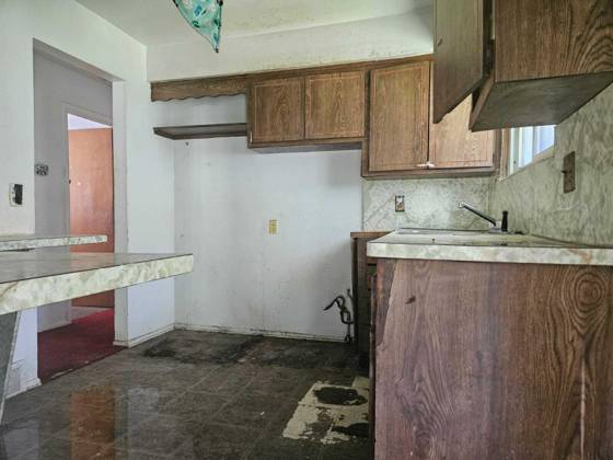 3948 Minnesota Street, Hamtramck, MI 48212 photo 2