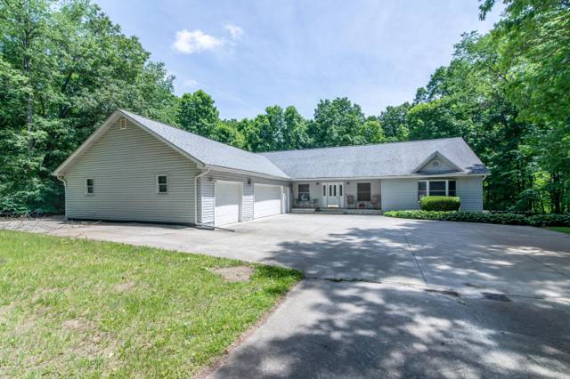 10090 King Hill Court, Dexter, MI