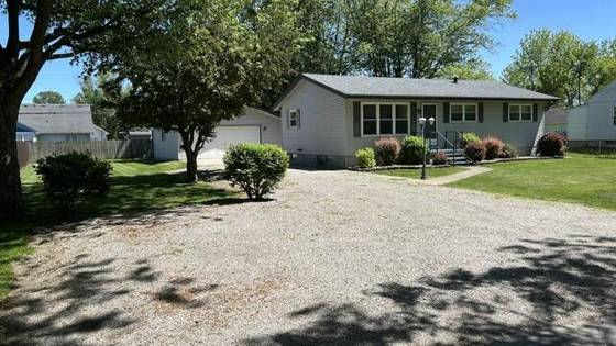 965 Mulhollen Drive, Monroe, MI 48161 photo 3