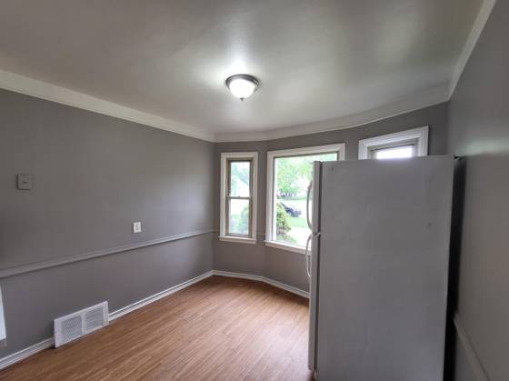 22820 Teppert Avenue, Eastpointe, MI 48021 photo 4