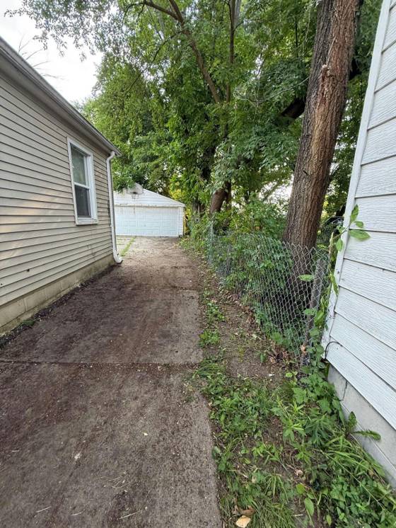 16191 Salem, Detroit, MI 48219 photo 2