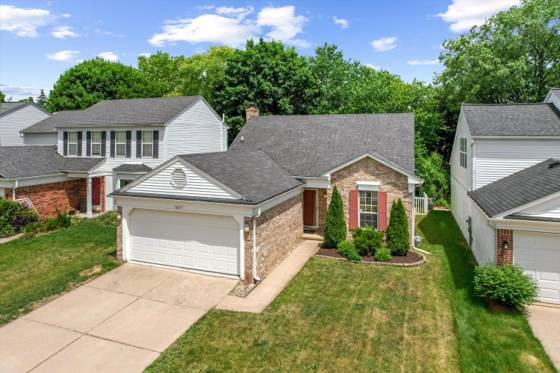 3077 Turnberry Lane, Ann Arbor, MI 48108 photo 2
