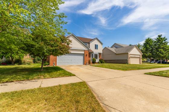 33738 Elmira Court, Livonia, MI 48150 photo 4