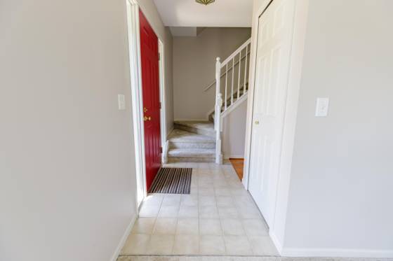33738 Elmira Court, Livonia, MI 48150 photo 5