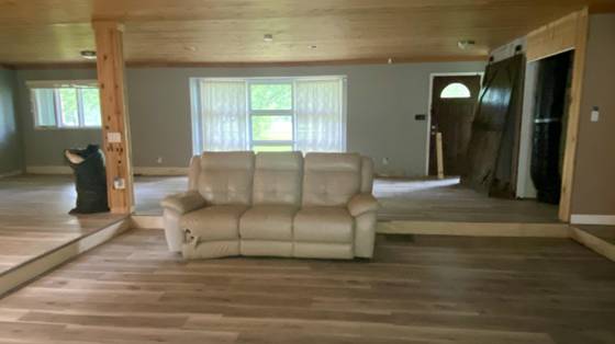 641 Tracey Lane, Brighton, MI 48114 photo 4