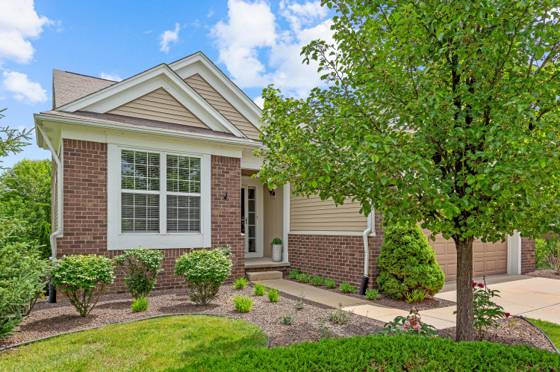 554 Glacier Lane, Howell, MI 48843 photo 4