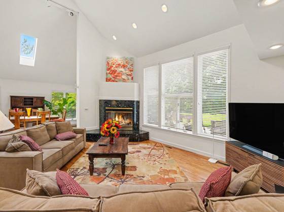 8698 Warner Road, Saline, MI 48176 photo 4