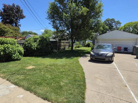 24647 Dunning Street, Dearborn, MI 48124 photo 3
