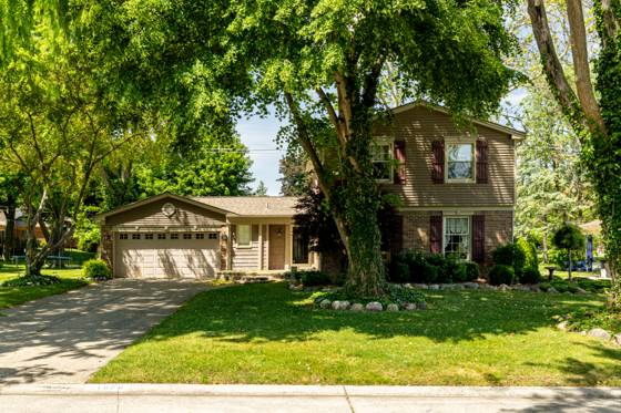 41826 Sunnydale Lane, Northville, MI 48168 photo 2