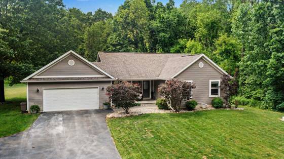 1298 Kendor Drive, Brighton, MI 48114 photo 2