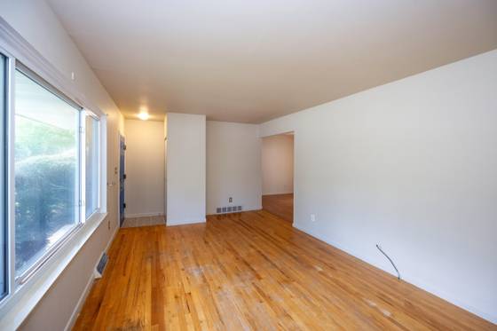 1031 N Maple Road, Ann Arbor, MI 48103 photo 3