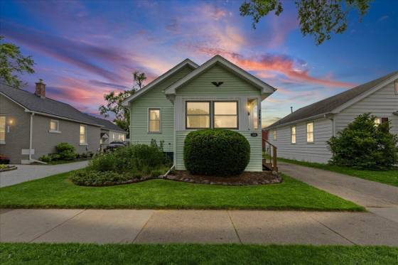 256 W Tacoma Street, Clawson, MI 48017 photo 2