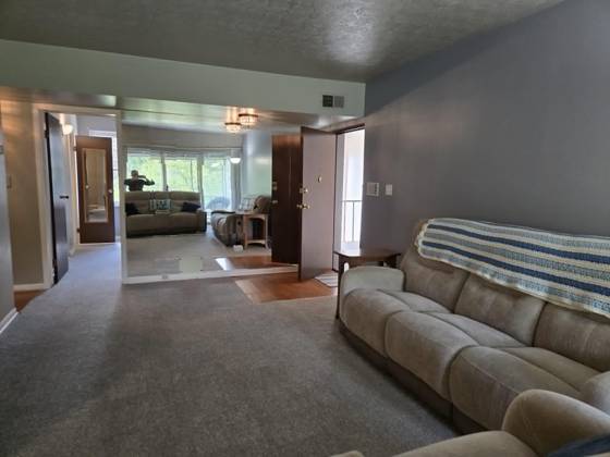 33027 Fargo Street, Livonia, MI 48152 photo 3