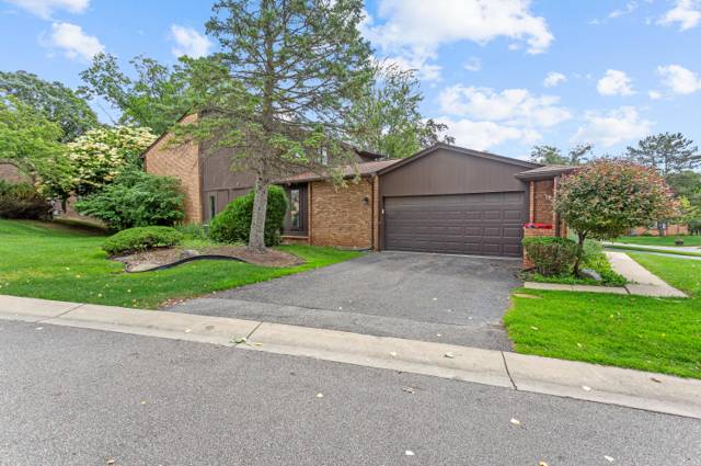 2260 Bordeaux Street, West Bloomfield, MI