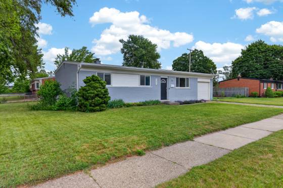 43924 Donley Drive, Sterling Heights, MI 48314 photo 3