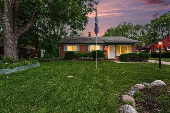 28083 Stuart Avenue, Southfield, MI 48076 photo 2