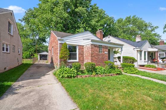 20290 Woodmont Street, Harper Woods, MI 48225 photo 3