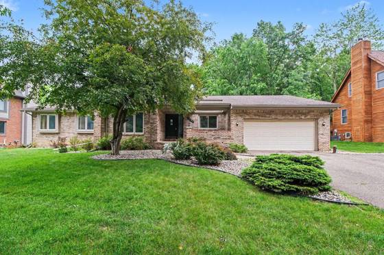 5635 Stanhope Street, West Bloomfield, MI 48322 photo 3