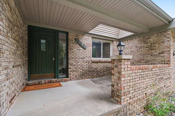 5635 Stanhope Street, West Bloomfield, MI 48322 photo 4