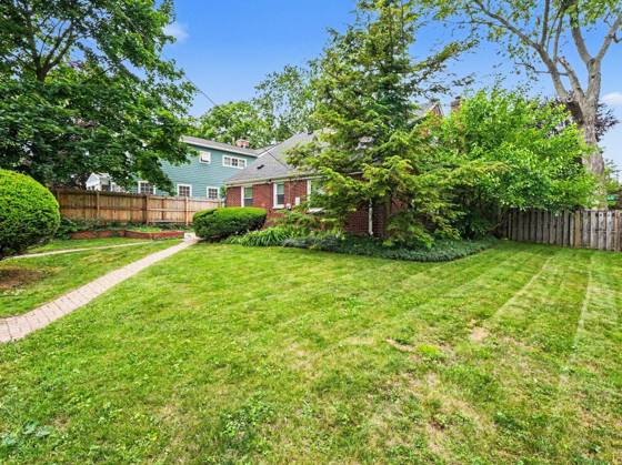 1616 Morton Avenue, Ann Arbor, MI 48104 photo 2