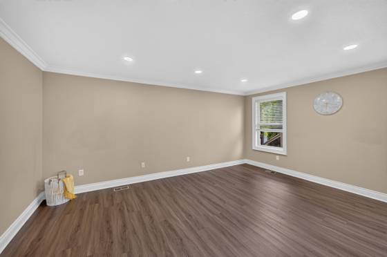 8049 Beechwood Boulevard, Dexter, MI 48130 photo 5