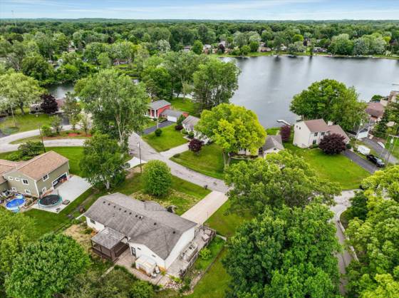 3941 Loch Drive, Highland, MI 48357 photo 3