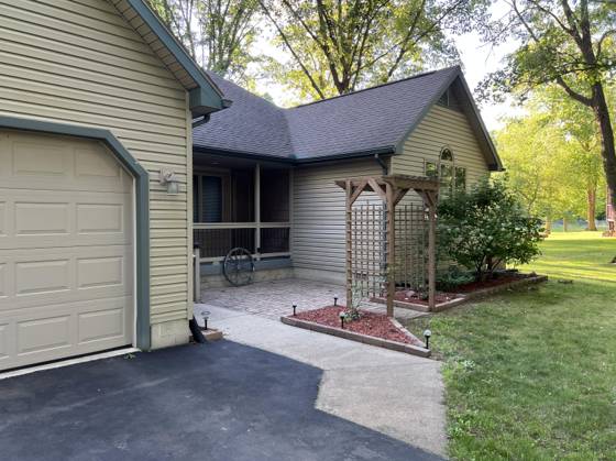 23568 Bohn Road, Belleville, MI 48111 photo 5
