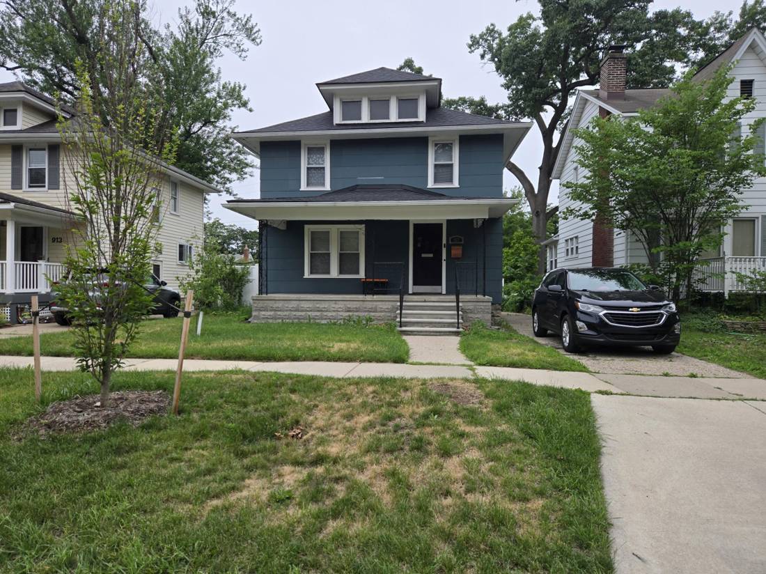 917 Forestdale Road, Royal Oak, MI 48067