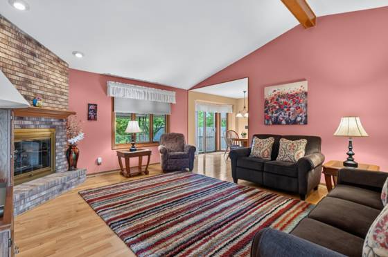 34555 Dover Avenue, Livonia, MI 48150 photo 5