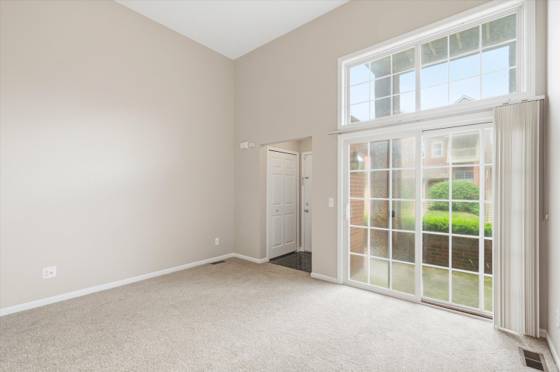 2794 Barclay Way, Ann Arbor, MI 48105 photo 5