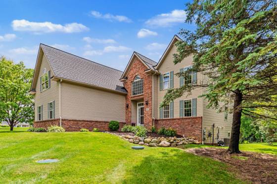 5542 Deer Run Lane, Dexter, MI 48130 photo 2