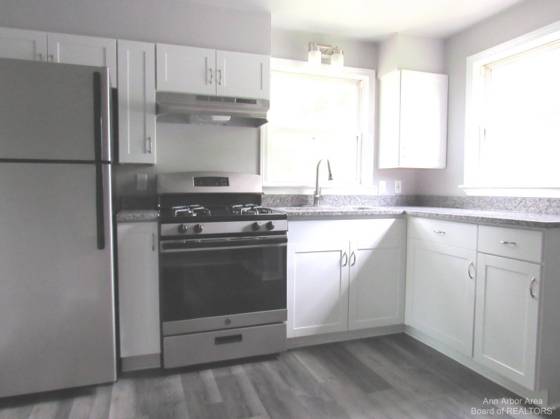 276 Devonshire Street, Ypsilanti, MI 48198 photo 5