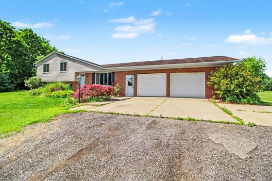 5601 Dexter Pinckney Road, Dexter, MI 48130 photo 3