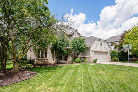 40740 Delta Drive, Northville, MI 48168 photo 2
