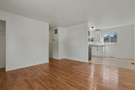 1302 Commonwealth Avenue, Ypsilanti, MI 48198 photo 4