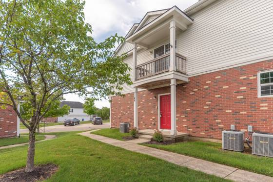 1104 Riversedge Drive, Saline, MI 48176 photo 2