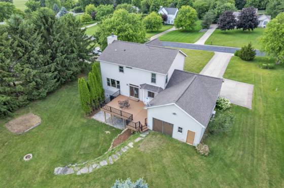 4379 Lori Lynn Lane, Dexter, MI 48130 photo 4