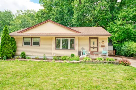 717 Carbeck Drive, Ann Arbor, MI 48103 photo 3