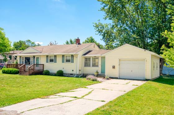 405 Washington Street, Dundee, MI 48131 photo 3