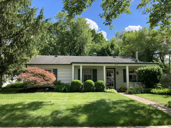 2417 N Circle Drive, Ann Arbor, MI 48103 photo 2