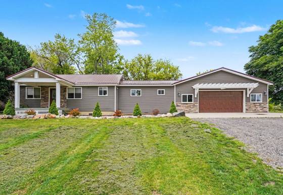 6129 Old State Road, North Branch, MI 48461 photo 2