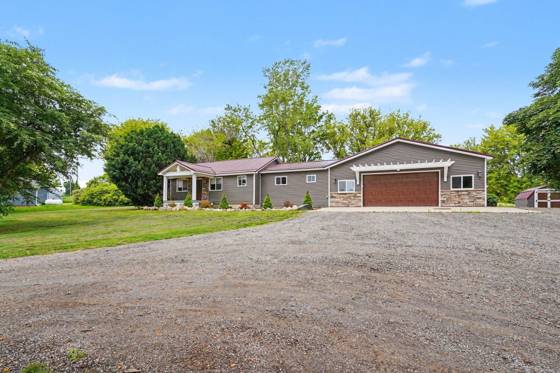 6129 Old State Road, North Branch, MI 48461 photo 3